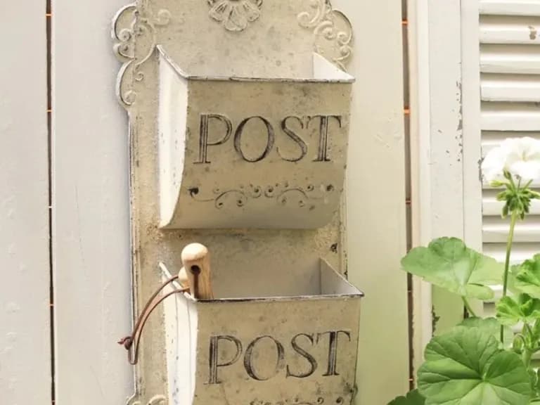 Decor de perete POST
