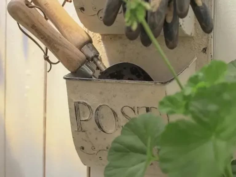 Decor de perete POST 3