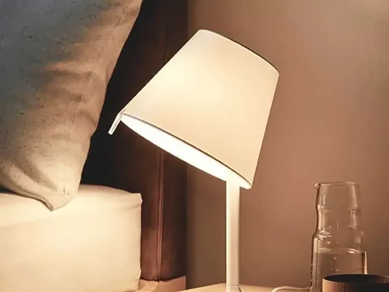 Lampă de masă SATIN H56