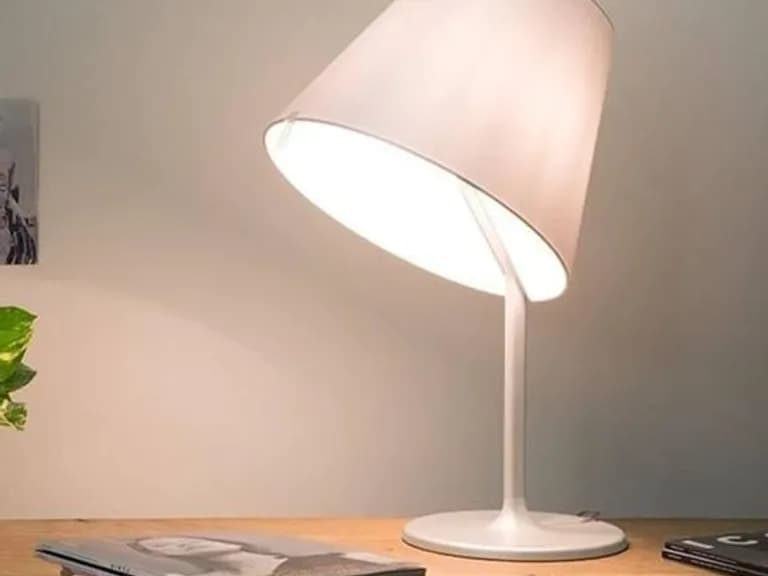 Lampă de masă SATIN H56 3