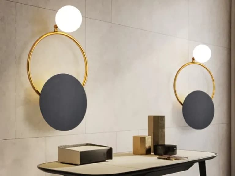 Aplică LIBERTY BLACK/GOLD H48 3