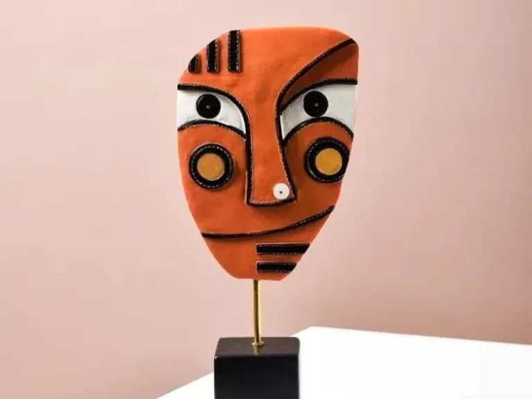 Figurine ABSTRACT MASK B