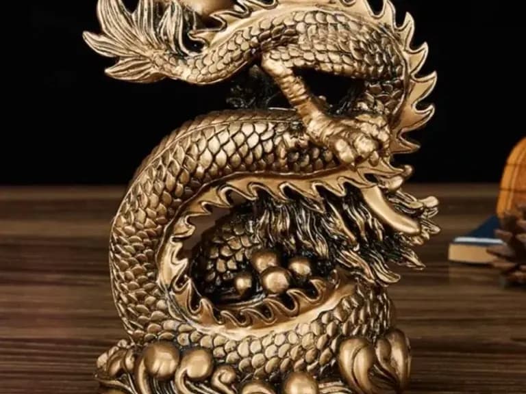 Figurină LUCKY DRAGON 3