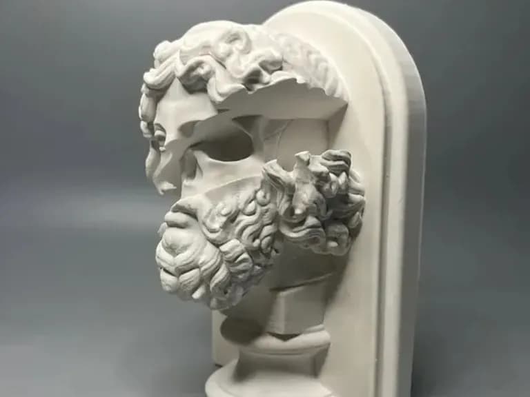 Figurină ZEUS 13.5CM 2