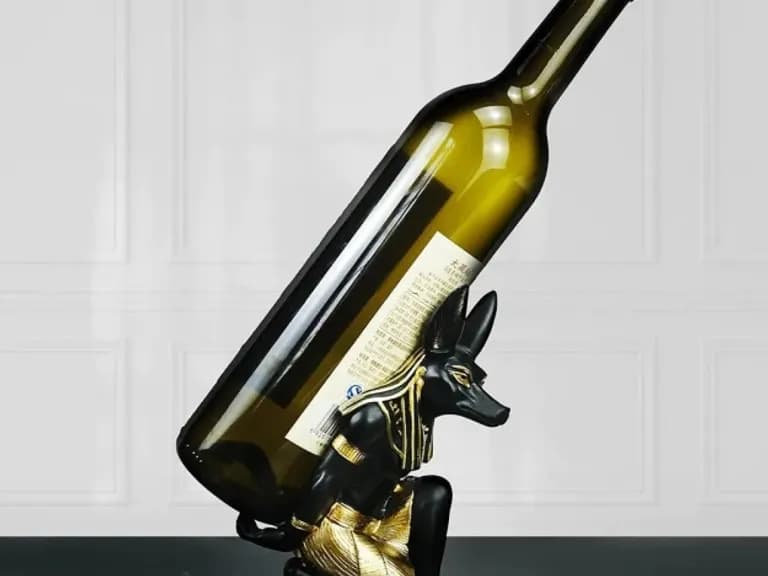 Suport pentru vin ANUBIS DOG 17CM