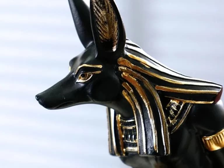 Suport pentru vin ANUBIS DOG 17CM 4