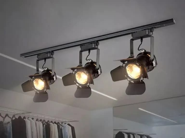 Spot pe șină LOFTER D13