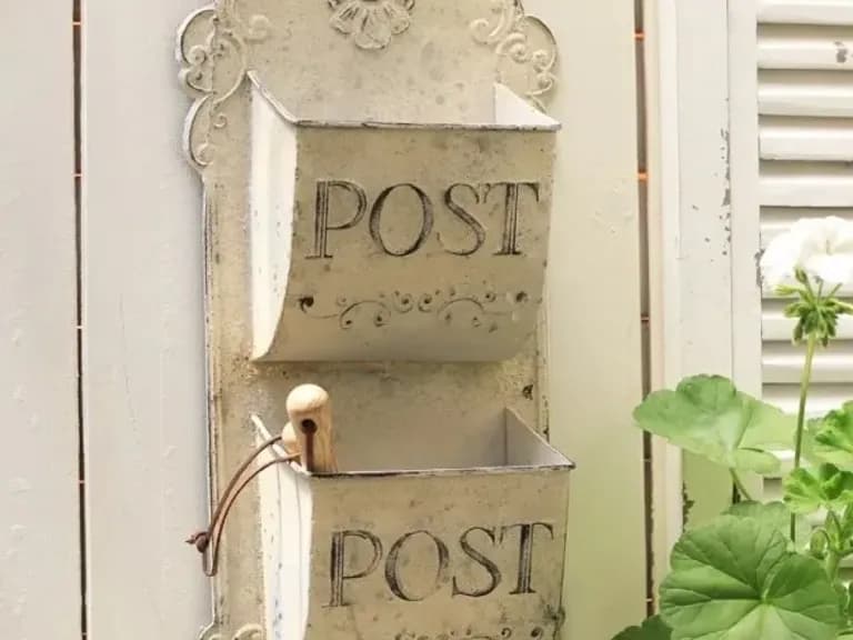 Decor de perete POST